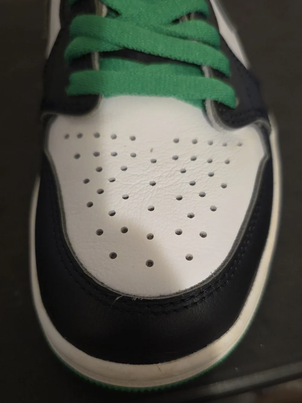 FOR SALE AIR JORDAN 1 RETRO HIGH OG 